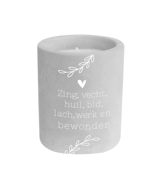 Cement candle - Zing, vecht…