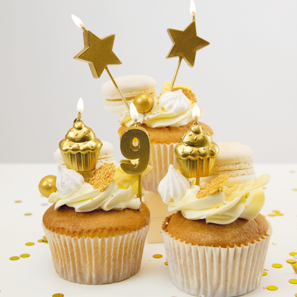 Kaarsjes 9 Jaar Cupcake Goud 17,5cm