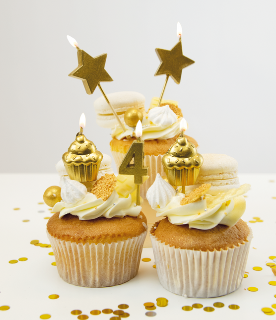 Kaarsjes 4 Jaar Cupcake Goud 17,5cm