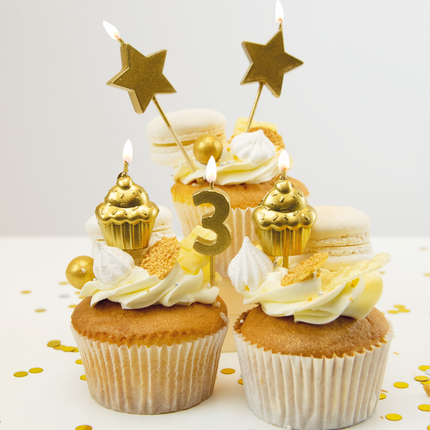 Kaarsjes 3 Jaar Cupcake Goud 17,5cm