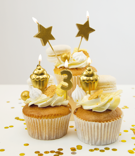 Kaarsjes 3 Jaar Cupcake Goud 17,5cm