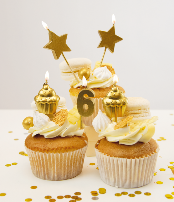 Kaarsjes 6 Jaar Cupcake Goud 17,5cm